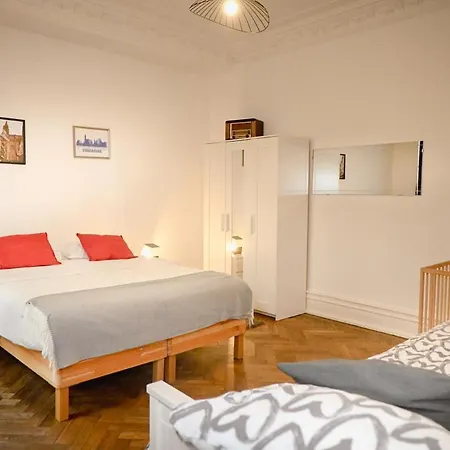 Rue Des Veaux - Quartier Cathedrale Appartement